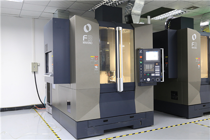 Makino F3